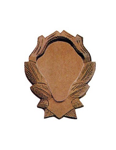 Ecusson sculpté pour trophée en chêne massif, 23x18 cm