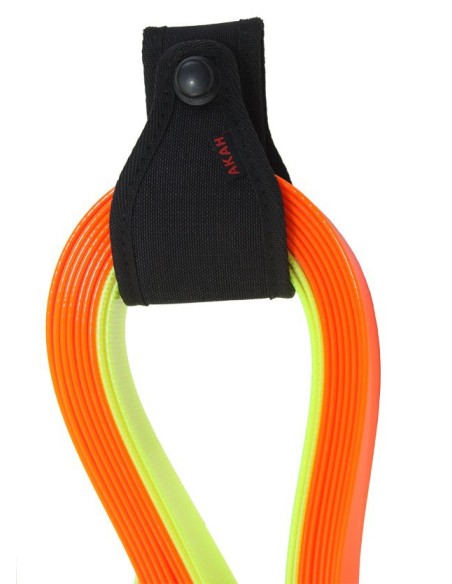 Support en cordura AKAH pour des laisses recherche au sang